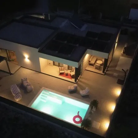 Casa Palmera Pridraga
